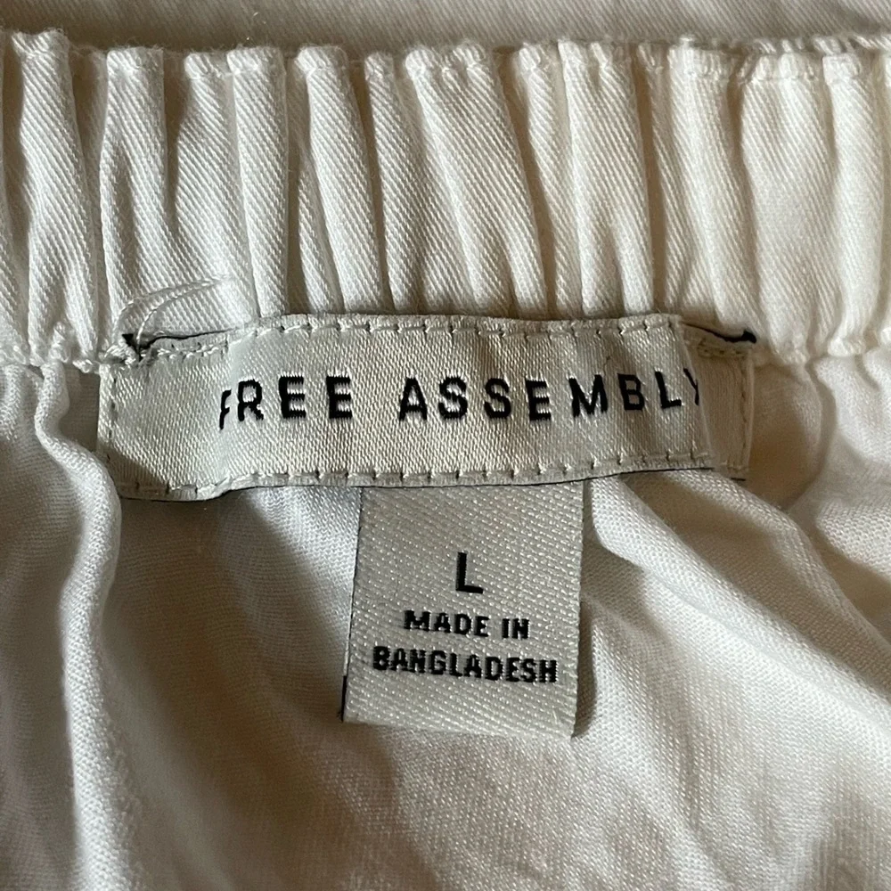 Free Assembly tie-neck tank - Picture 5 of 5